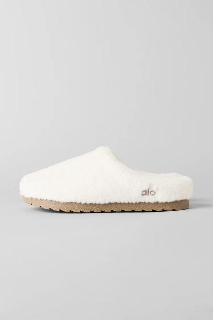 Viral Slippers